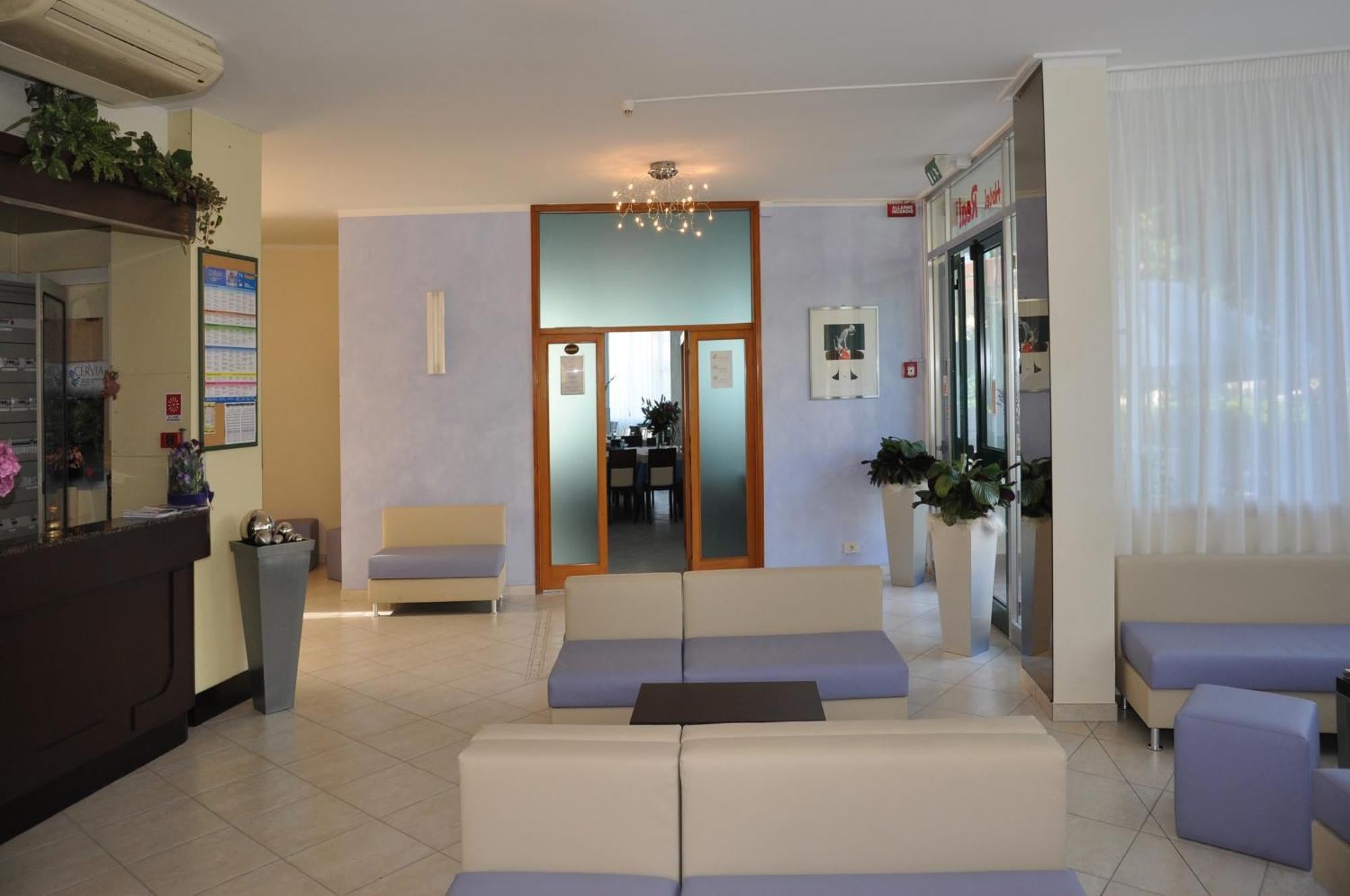 Hotel Real Cervia Exteriör bild