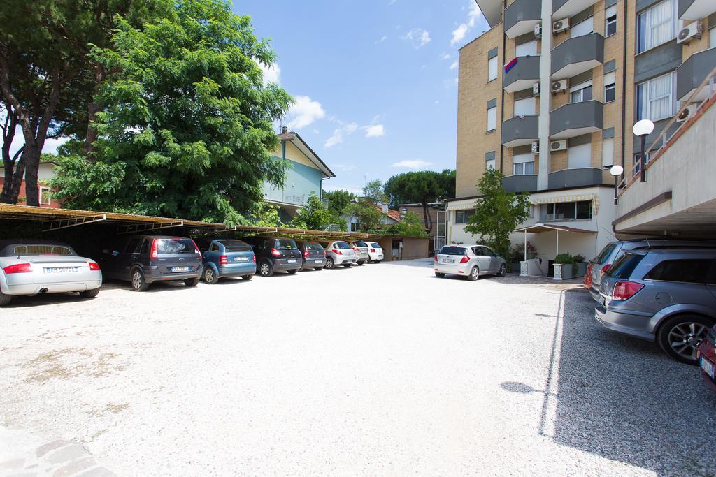 Hotel Real Cervia Exteriör bild