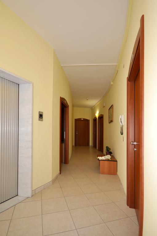 Hotel Real Cervia Exteriör bild